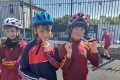 2505-MrR5-CyclingSafety-5